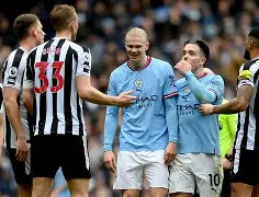 官方在线-冲刺阶段英超传出新动向，本菲卡绝杀压哨，管理层表态：悬念犹存，控场能力受关注