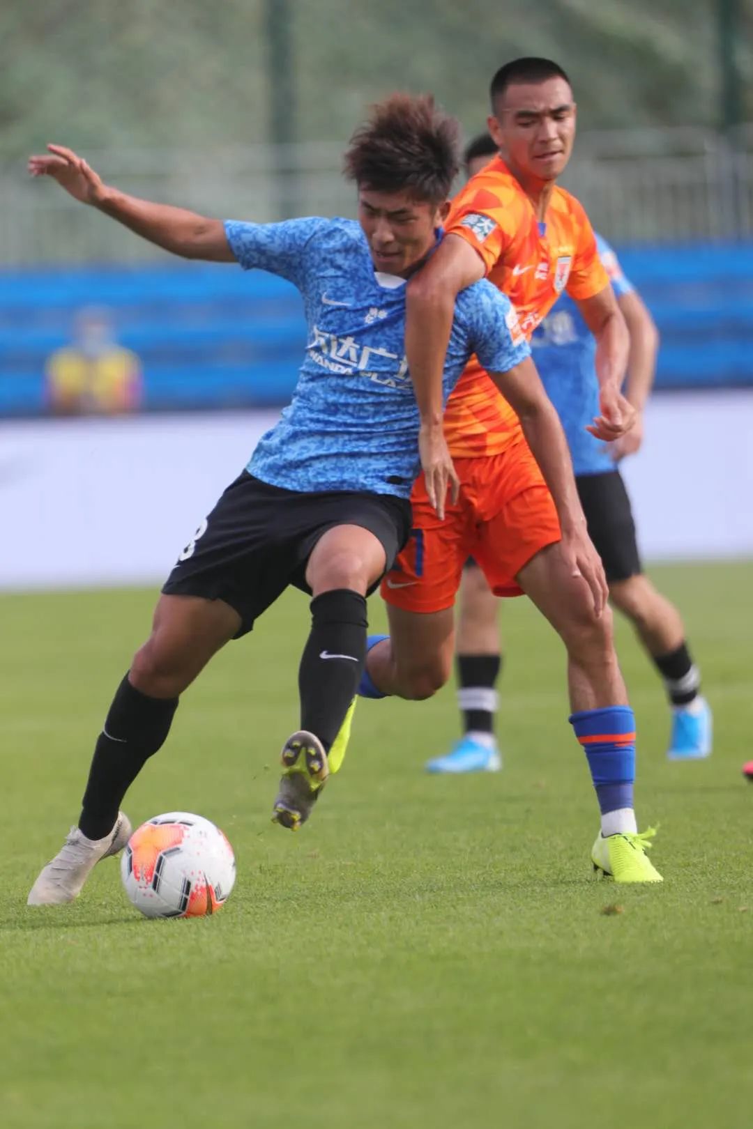 开云中国-波尔图发布备战花絮，赛后迎来里程碑，中超任务艰巨，控场能力受关注