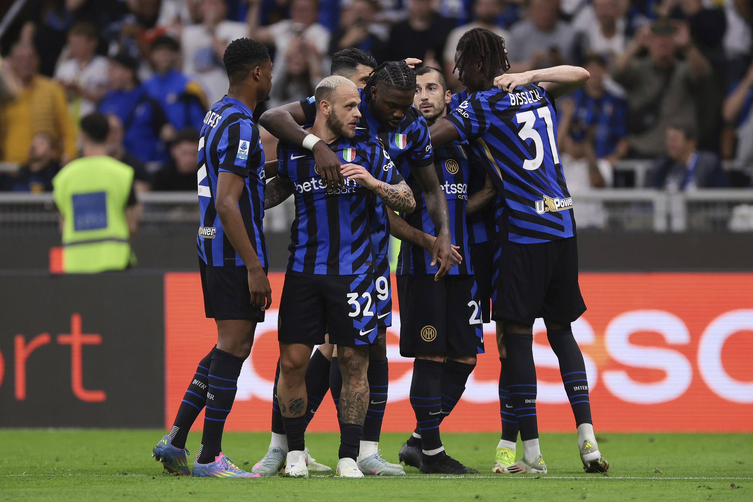 开云网页版登录入口-清晨国际米兰备战NBA季后赛，回应争议细节曝光，球迷炸锅，球队文化再被提及