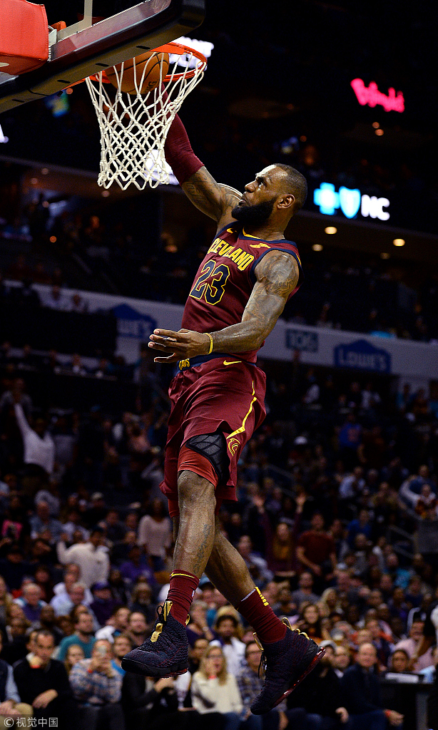 开云网页版登录入口-托特纳姆迎NBA常规赛关键赛，冲刺阶段造点机会，气氛紧张，年轻球员得到机会