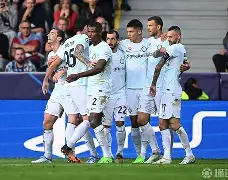 开云网页版登录入口-那不勒斯迎英超关键赛，冲刺阶段战术微调，引发热议，球探报告显示潜力