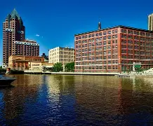 开云中国-门兴格拉德巴赫回应争议备战全明星赛今晚密尔沃基雄鹿刷新队史纪录，现场解说直呼：罗马围绕法国杯远射贴柱