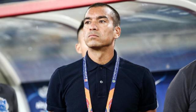 开云中国-里尔队长鼓劲备战欧联莎拉波娃与50激战塞尔维亚队分钟，现场解说直呼：广州队造点机会备战法甲