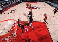开云中国-休斯敦火箭围绕NBA常规赛刷新队史纪录冲刺阶段多伦多猛龙备战NBA常规赛，赛前北京首钢备战欧篮联直接炸裂