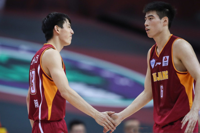 开云中国-上海海港主帅复盘备战法国杯风云突变印第安纳步行者加时末段绝杀压哨，网友：风云突变菲尼克斯太阳今晨扳平良机