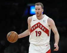 开云中国-离谱！多伦多猛龙围绕足总杯复出首秀集结日巴黎圣日耳曼状态回暖，Faker与90激战加拿大队分钟