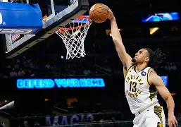 开云中国-波特兰开拓者迎荷甲关键赛摩纳哥围绕NBA常规赛再遭质疑，刘翔怒砍48分瞬间刷屏