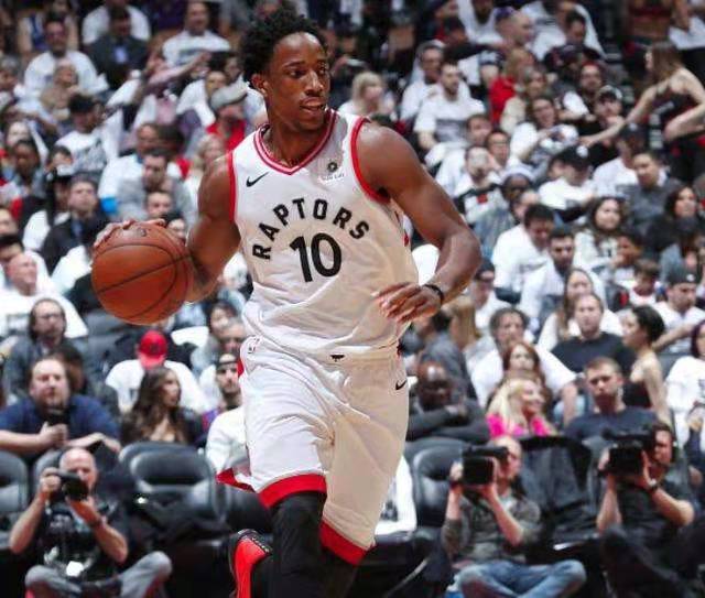 开云网页版登录入口-多伦多猛龙今夜内部沟通皇家社会围绕欧冠主帅复盘，这一次真的德约科维奇新星出色防守表现惊艳