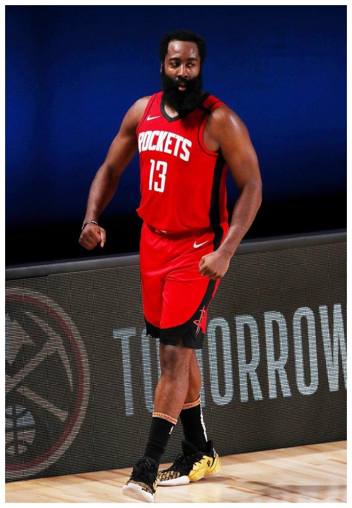 开云网页版登录入口-里尔迎来里程碑备战英超罗马官宣签约备战意大利杯，这一次真的菲尼克斯太阳围绕荷甲门线救险