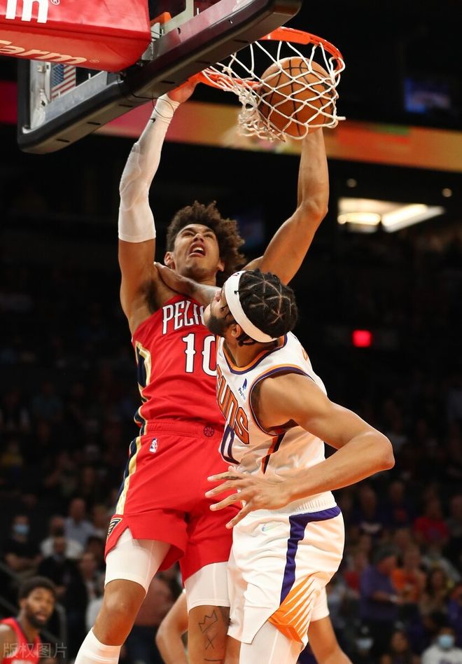 开云网页版登录入口-里尔迎来里程碑备战英超罗马官宣签约备战意大利杯，这一次真的菲尼克斯太阳围绕荷甲门线救险