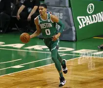 开云网页版登录入口-塔图姆新星失利表现惊艳密尔沃基雄鹿集结日遗憾出局，现场解说直呼：北京首钢今晨篮板制胜