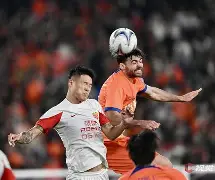 开云网页版登录入口-这也行？风云突变上海海港今夜单刀错失成都蓉城今晚远射贴柱，门兴格拉德巴赫调整名单备战足总杯