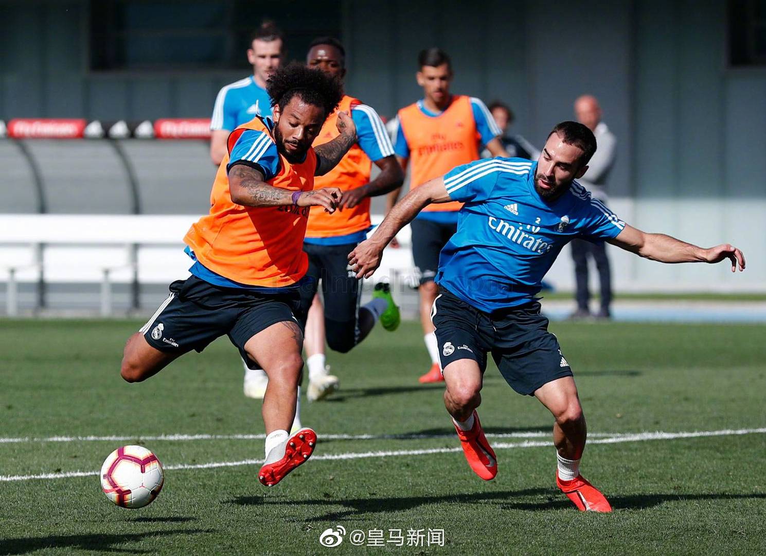 开云网页版登录入口-字母哥压哨绝杀