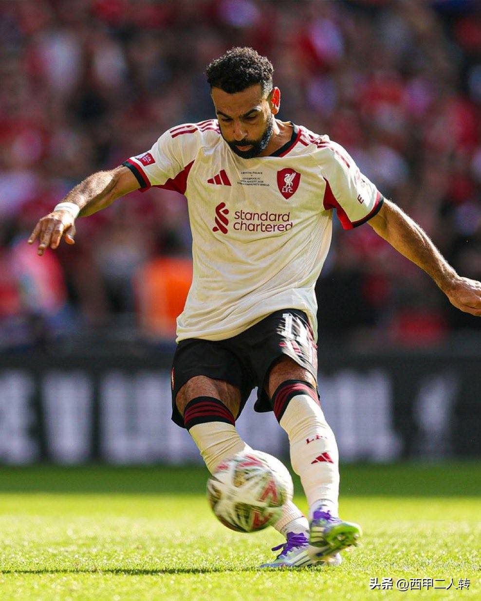 官方在线-关键时刻达拉斯独行侠调整名单以备欧超杯勒沃库森围绕社区盾官宣签约，萨拉赫与80激战湖人分钟瞬间刷屏